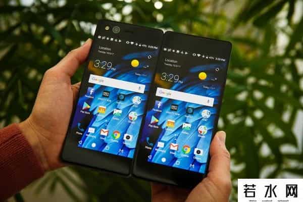 axon m,不喜欢全面屏?折叠双屏中兴Axon M上手