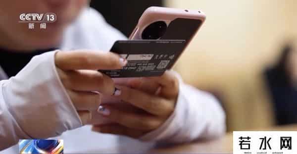 网上短信,收到这条快递短信请当心！一个操作被盗刷数万元，已有人中招→