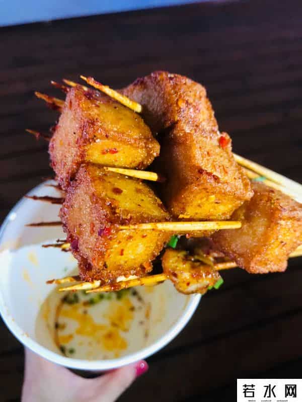 喜姐炸串加盟,9平小店日销7万...喜姐炸串创始人背后的故事!独家专访