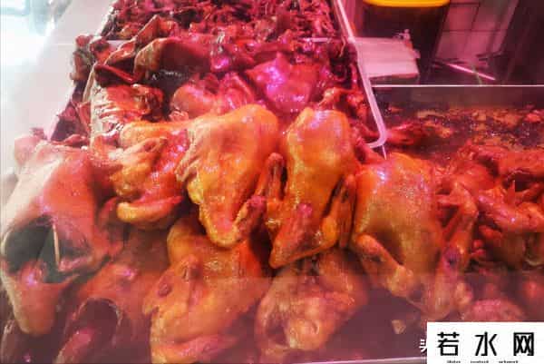 卤味店,苏州火了31年的卤肉店,7个人做赶不上卖,一天能卖四五千斤