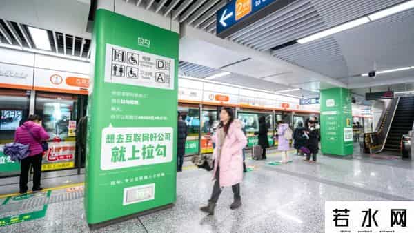 许单单,曾被总理接见登上新闻联播,许单单拆解拉勾:进窄门走宽路