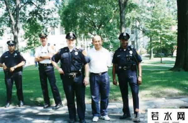 网络游戏玩家,中国网游第一人有多猛?2000多万玩家中排第一,年过70还肝游戏?