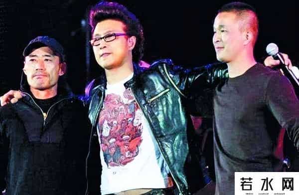 怒放摇滚,11年前,农民工兄弟,翻唱汪峰歌曲爆火,登上春晚,如今怎样了