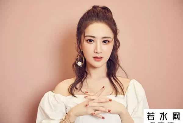 薇娅资产,36岁薇娅身价90亿，跻身中国富豪榜500强，嫁大3岁老公被宠上天