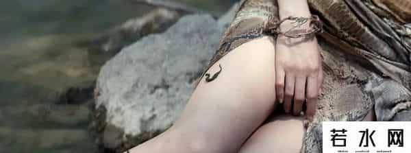 巨鳄战狂蟒,国产片烂出新高度,上演人蛇禁忌