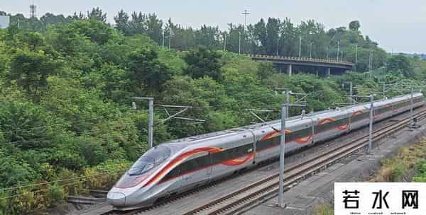 铁道部将拆分,铁道部曾有多牛？为何被称为“独立王国”，后来又为何被果断拆家