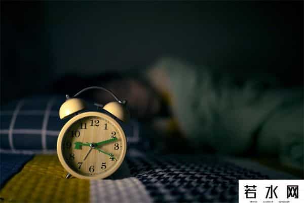 吉食送菜单,七月十五过“鬼节”,牢记“忌3事,吃2样吉食”,老民俗建议了解