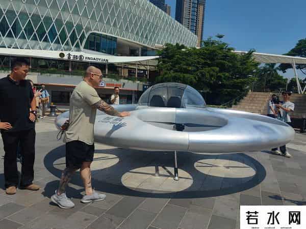 陈鹏鹏,馆长喊出深圳最流行标语!强调两岸一家应该回家,就要气死民进党