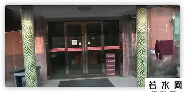 新娱乐直播,网红男扮女装进女浴室直播，被当场抓获称想涨粉，遭网友痛批无耻