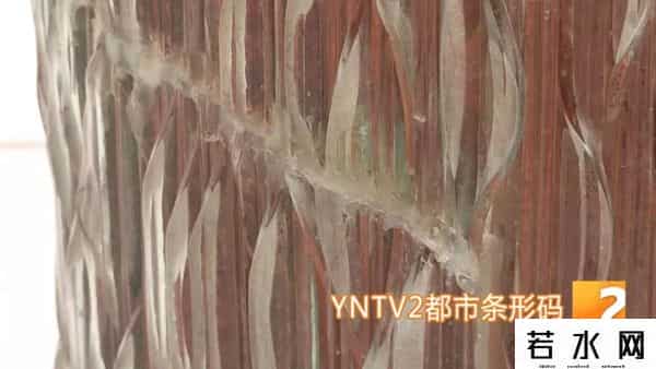 正义坊事件,正义坊梁柱玻璃裂开~伤人！