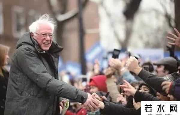 桑德斯,四年前赢过希拉里、四年后打败拜登…80岁的民主党“异类”桑德斯到底何许人？