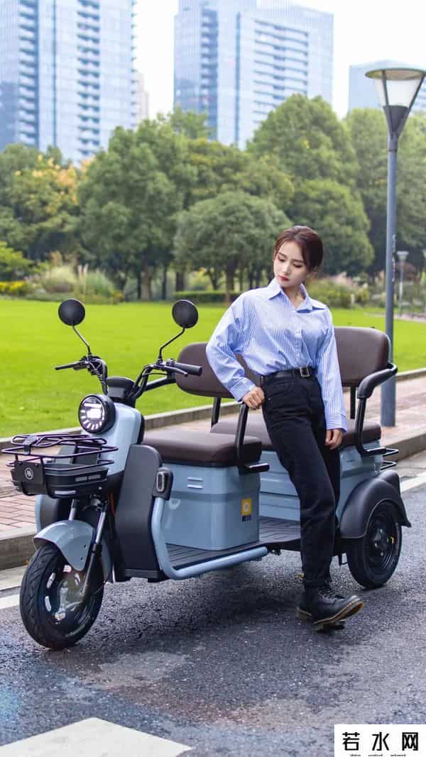 h200,爱玛星耀H200评测，续航百公里，时尚靓丽，适合老人和接送小孩