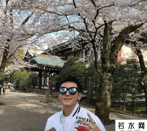 张哲瀚照片,张哲瀚彻底凉了，27个代言全部被切割，综艺和电影资源也相继搁浅