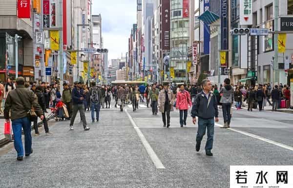 香奈儿专卖店,全球十大知名购物街,每一条都是奢侈品爱好者的天堂