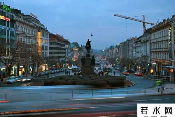 香奈儿专卖店,全球十大知名购物街,每一条都是奢侈品爱好者的天堂