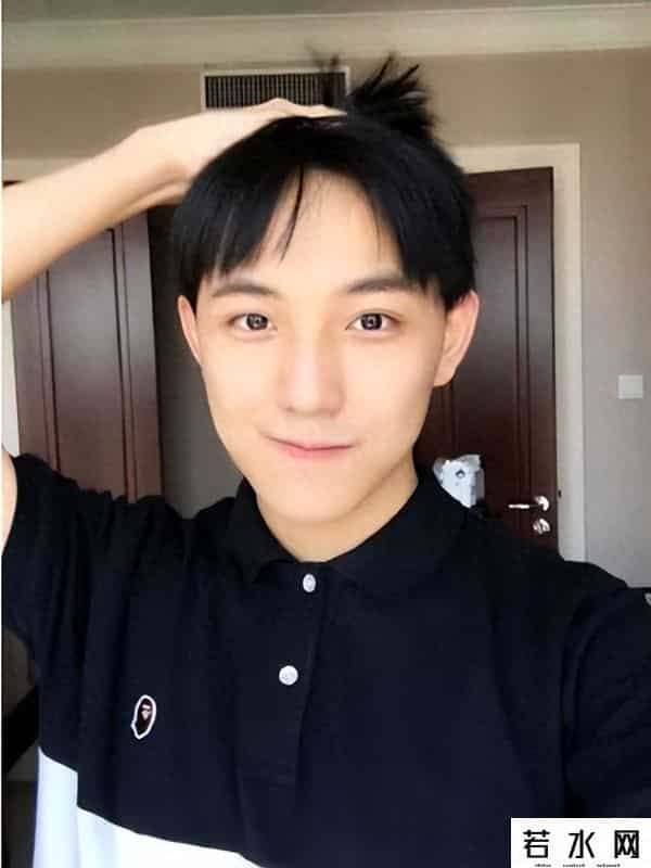 黄文煜,黄文煜自曝娱乐圈大瓜,17岁时被男编导猥亵,导致他对男性有阴影