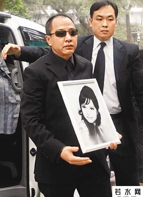 狄娜之女天如,香港首位申请破产的人，女儿变身成儿子，奇女子狄娜的传奇人生路