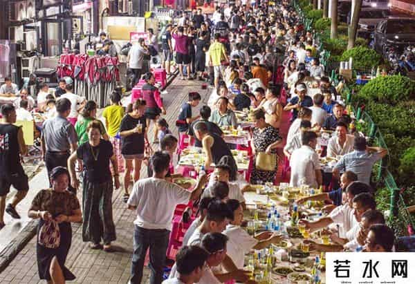 大排档,市井大排档，才是武汉最美的夜生活