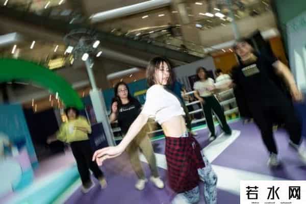 卡路里商城,用卡路里换好物,2019 最 IN 打卡胜地 Keep「卡路里百货商店」开业啦