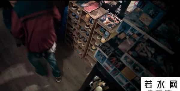 三伋片,近十年最重口三级片!连续12人惨死,未删减直接把观众吓进医院?