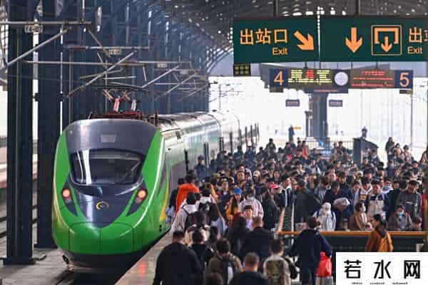 郑美子,消费市场供需旺 文旅融合春潮涌——2025年清明假期经济观察