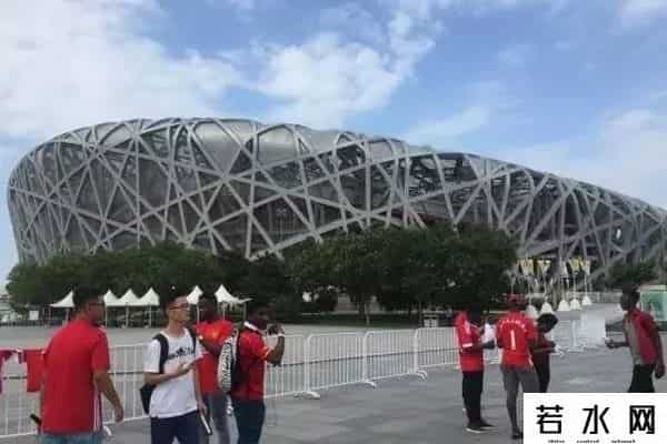 英超转播权,10年溢价12倍,你说苏宁为何“疯抢”英超转播权?