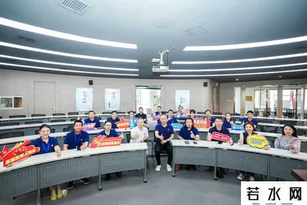 中优医药,戎耀申城 创享未来 - 2025上海退役军人创办企业高质量发展培育线下融合营圆满结营