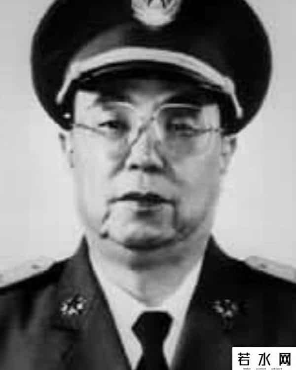 杨氏三兄弟,中国最牛三兄弟：一位上将，一位省委书记，还有一位是国家主席