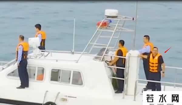 漠叔,漠叔：琼系军阀称霸农村，狗见了都得挨巴掌，真实身份反黑警察？