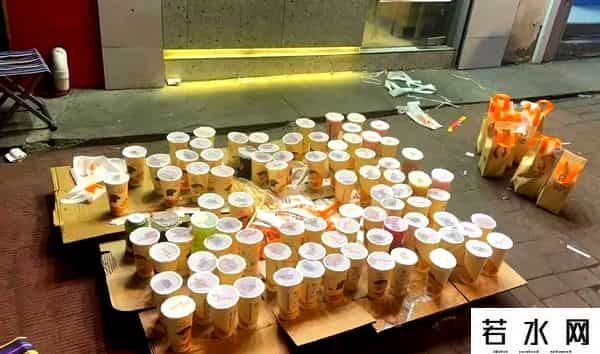 频道特惠,“大额补贴”奶茶爆单,外卖大战“卷”向何方?