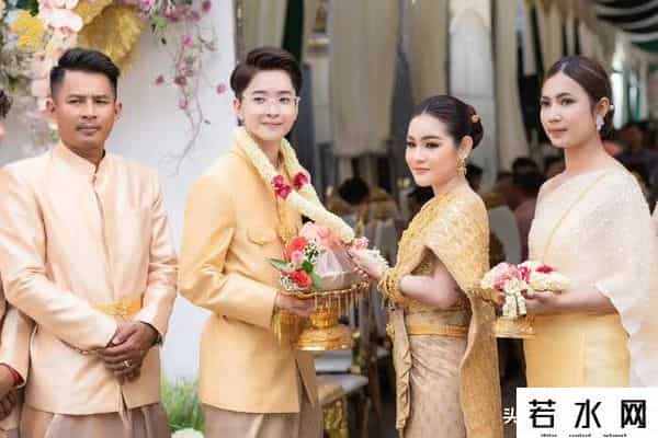 女同性恋网,柬埔寨一对女同性恋结婚
