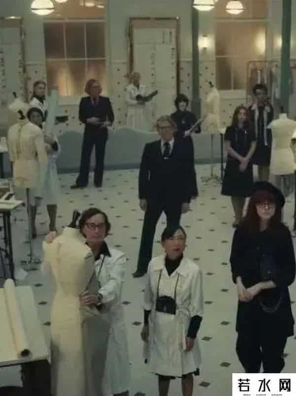 影视捆绑,捆绑《穿普拉达的女王》，这部时尚电影配吗？