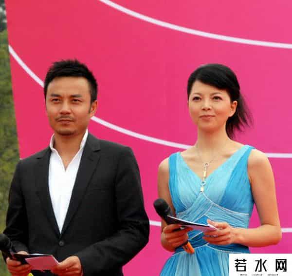 呼啦最强音,沈梦辰叉开腿豪迈吃龙虾 八一八湖南台女主播们的现状杨乐乐休工李湘名利双收