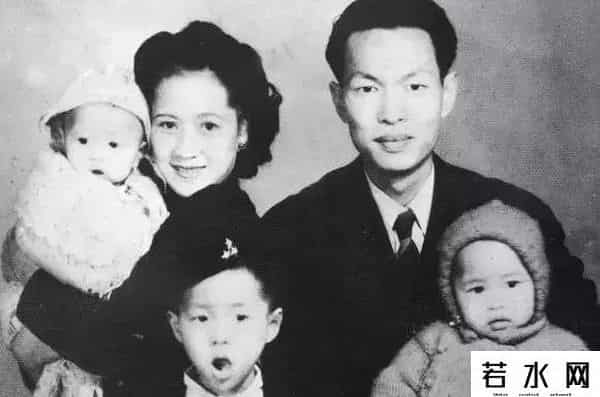 狄娜之女天如,香港首位申请破产的人，女儿变身成儿子，奇女子狄娜的传奇人生路