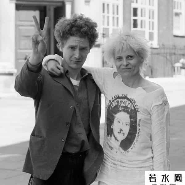 影视捆绑,捆绑《穿普拉达的女王》，这部时尚电影配吗？