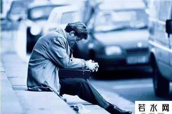 叶子隆,人到中年,迎来至暗时刻?