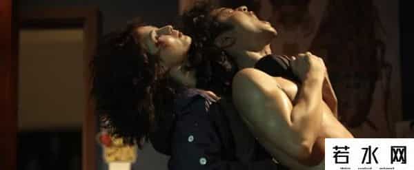 三伋片,近十年最重口三级片!连续12人惨死,未删减直接把观众吓进医院?