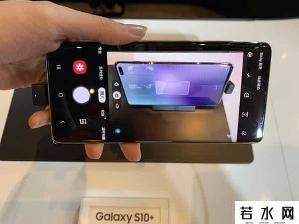 s10,三星S10系列现场上手体验：“安卓机皇”真的名副其实