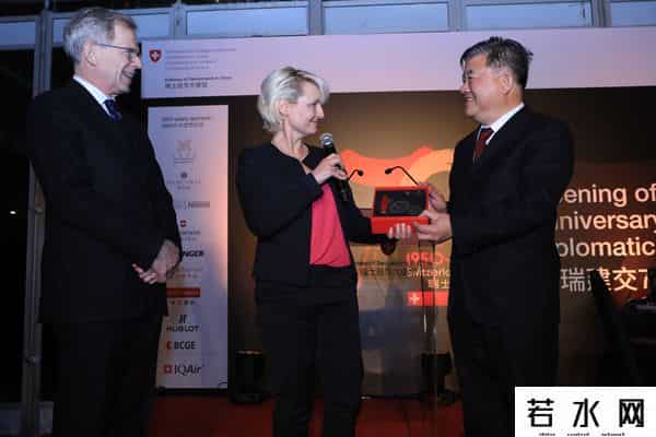 瑞士军刀服饰,百年瑞士军刀品牌Victorinox维氏献礼