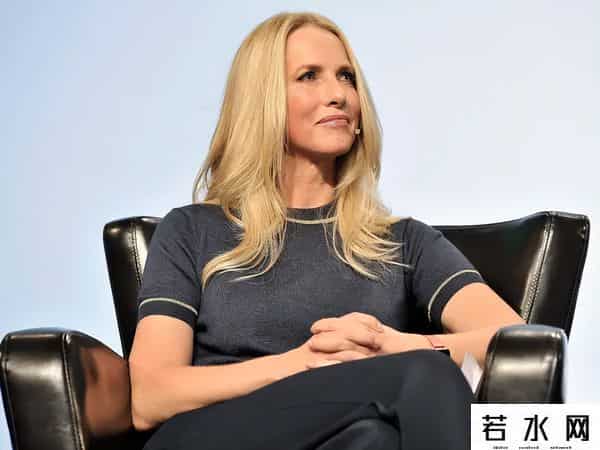 乔布斯遗产,乔布斯最宠爱美貌小女儿大婚在即!坐拥千亿遗产读名校当模特玩票