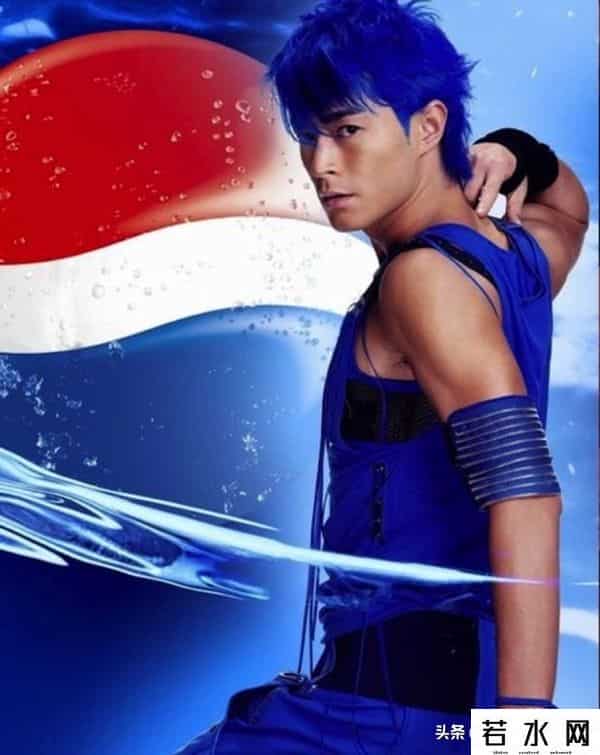 百事可乐广告,BLACKPINK性感代言百事!历代百事广告奇葩造型盘点