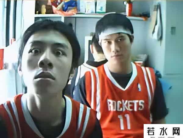 后舍,“网红鼻祖”后舍男孩:曾凭“对口型”火爆全网,如今怎么样了?