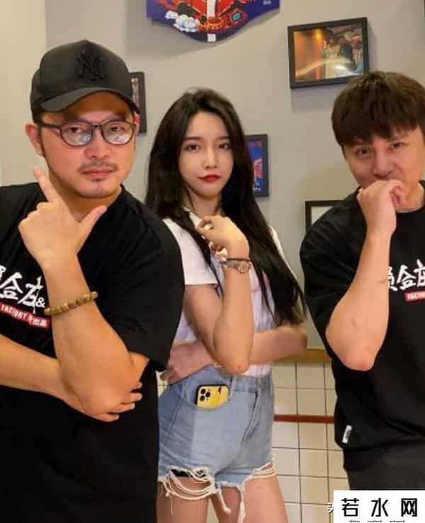 大毛毛bgm,盘点6大顶流“女装网红”，跨界不等于审丑！他早该被封杀了