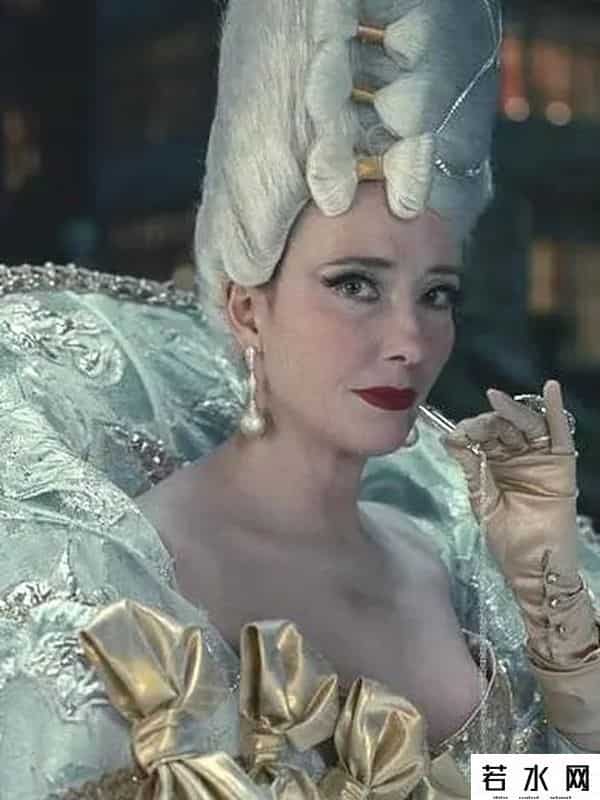 影视捆绑,捆绑《穿普拉达的女王》，这部时尚电影配吗？