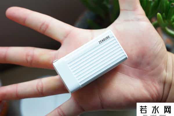 征拓,颜值与性能并存，征拓S3 Pro 65W氮化镓充电器评测