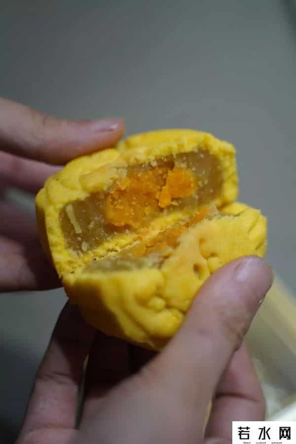 qq月饼图片,这才7月份呀，整个朋友圈都在卖月饼！有一款，杭州人一看就懂了