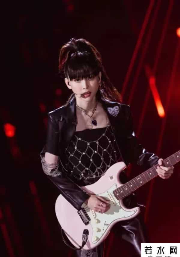 浪妹,《浪姐3》首播尴尬:有人年龄存疑,有情敌同台,有人太拽被吐槽