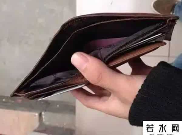 国外黄色网站,为何“黄色网站”能让你免费看？看清真相后，你还敢继续浏览吗？