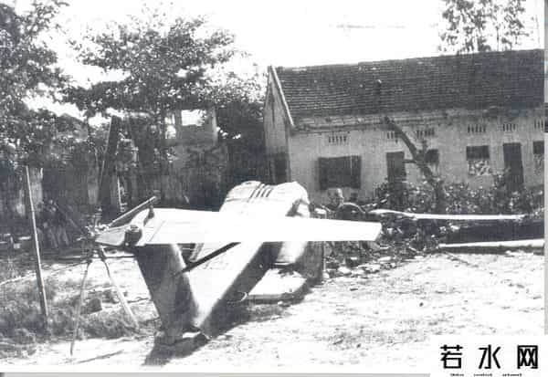 贝克勒泄露,尼克松特批,美精锐夜袭越南战俘营,刚降落指挥官便大呼:快撤