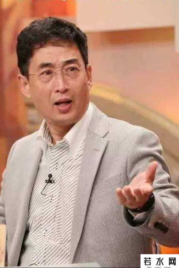 万峰老师,主持人万峰，自电台退出15年后，从“电波怒汉”成功逆袭成网红